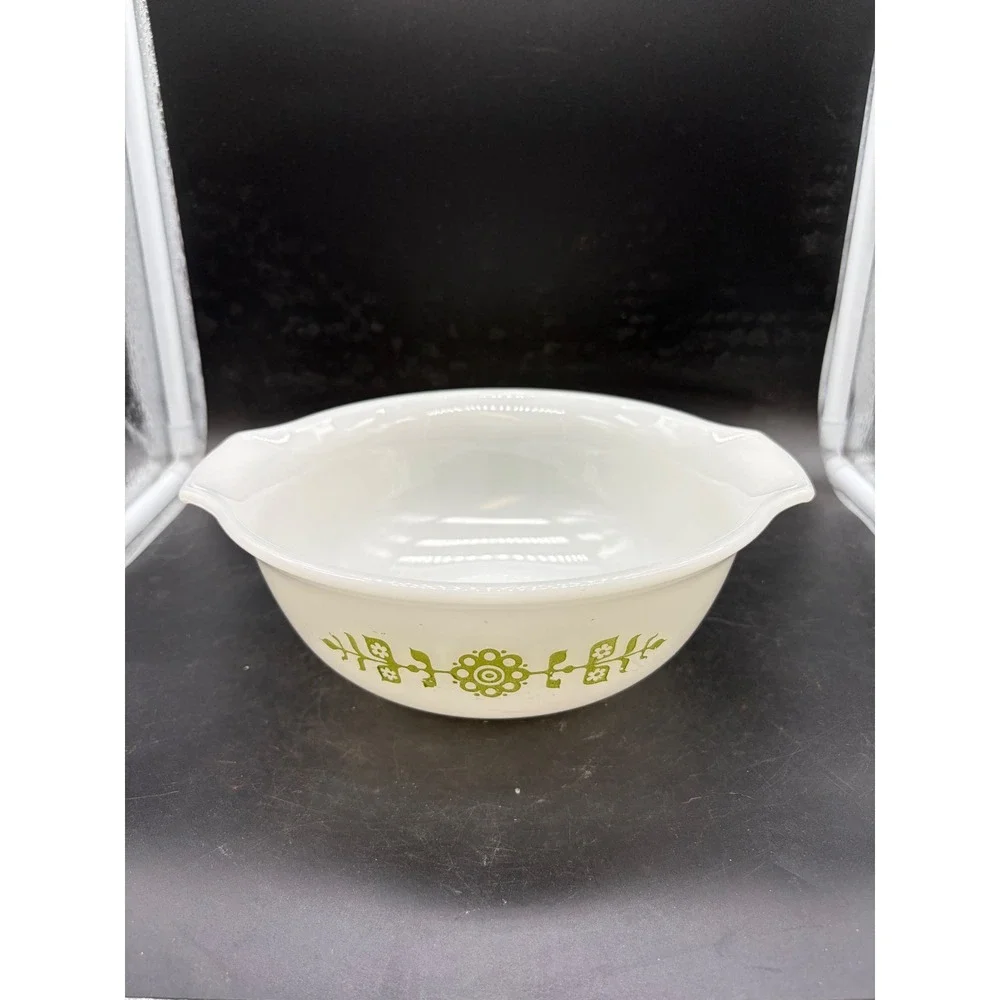 Vintage meadow green Cinderella Mixing Bowl